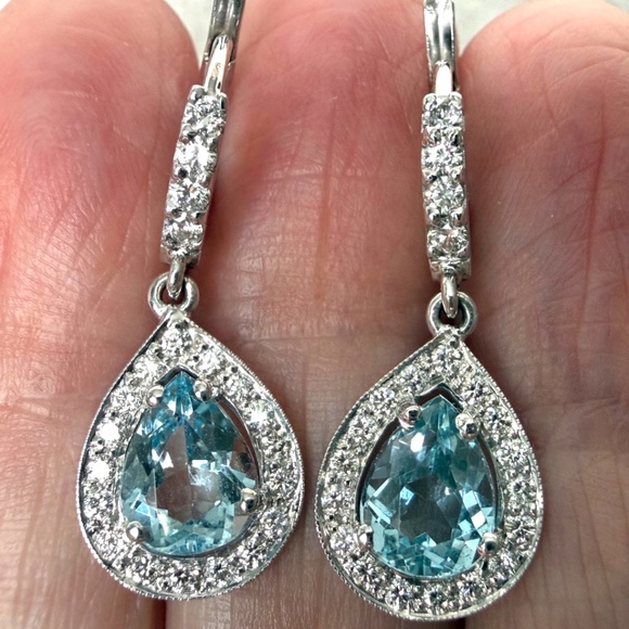 Designer PENNY PREVILLE 18K White Gold Diamond Aquamarine Dangle Drop Earrings - Picture 3 of 16